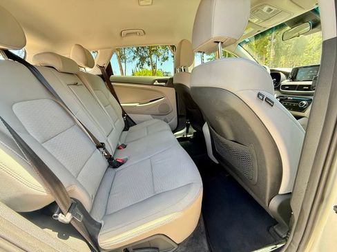 Used 2019 Hyundai Tucson SE w/ Cargo Package FWD image 30