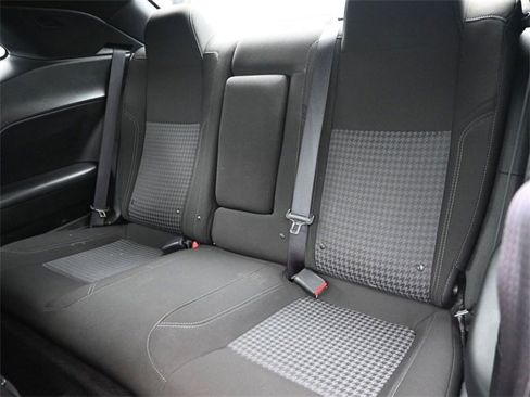 Used 2023 Dodge Challenger SXT image 11