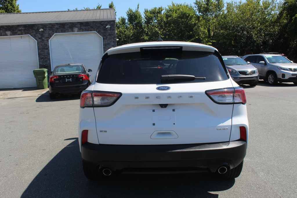 Used 2021 Ford Escape SE w/ SE Sport Appearance Package AWD/4WD image 6