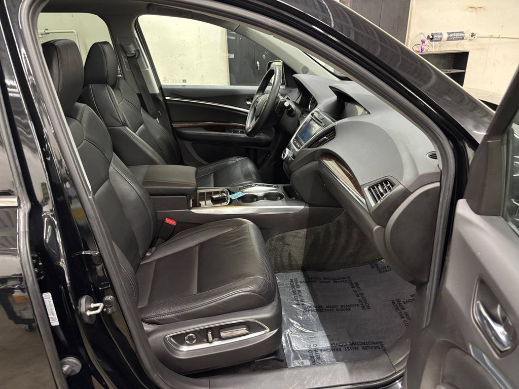 Used 2020 Acura MDX SH-AWD image 20