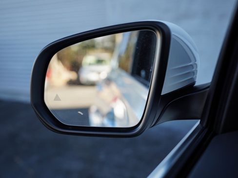 Used 2020 Mercedes-Benz GLE 350 w/ AMG Line Exterior image 37