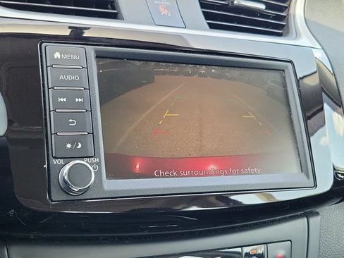 Used 2019 Nissan Sentra SV w/ Special Edition Package FWD image 32
