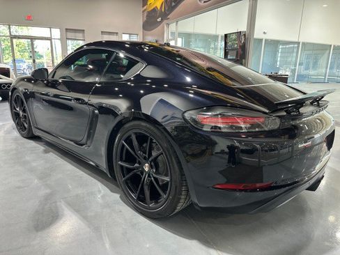 Used 2019 Porsche 718 Cayman RWD image 32