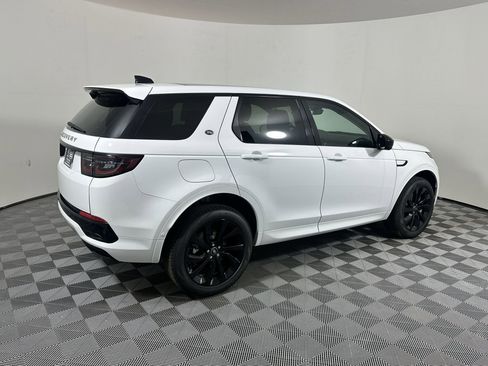 Certified 2025 Land Rover Discovery Sport S image 19
