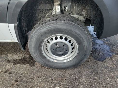 Used 2025 Mercedes-Benz Sprinter 2500 image 49