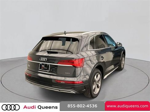 Certified 2023 Audi Q5 2.0T Premium w/ Convenience Package image 4