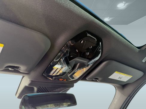 Used 2026 BMW X3 xDrive30 w/ Premium Package image 19