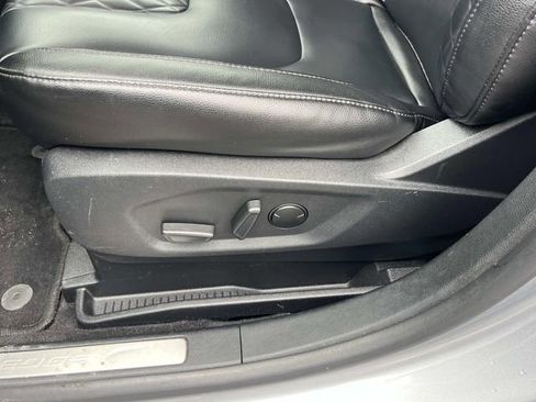 Certified 2024 Ford Edge Titanium AWD/4WD image 29