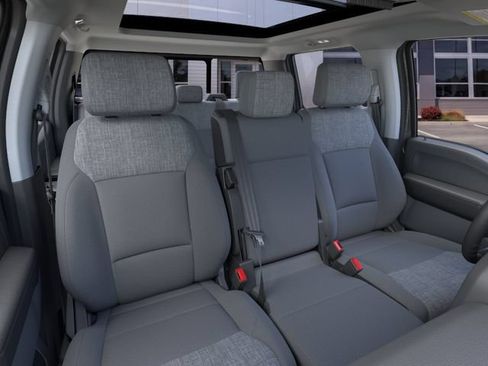 New 2026 Ford F350 XLT w/ XLT Premium Package AWD/4WD image 10