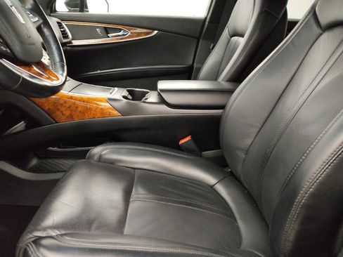 Used 2018 Lincoln MKX Reserve w/ Driver Assistance Package image 17