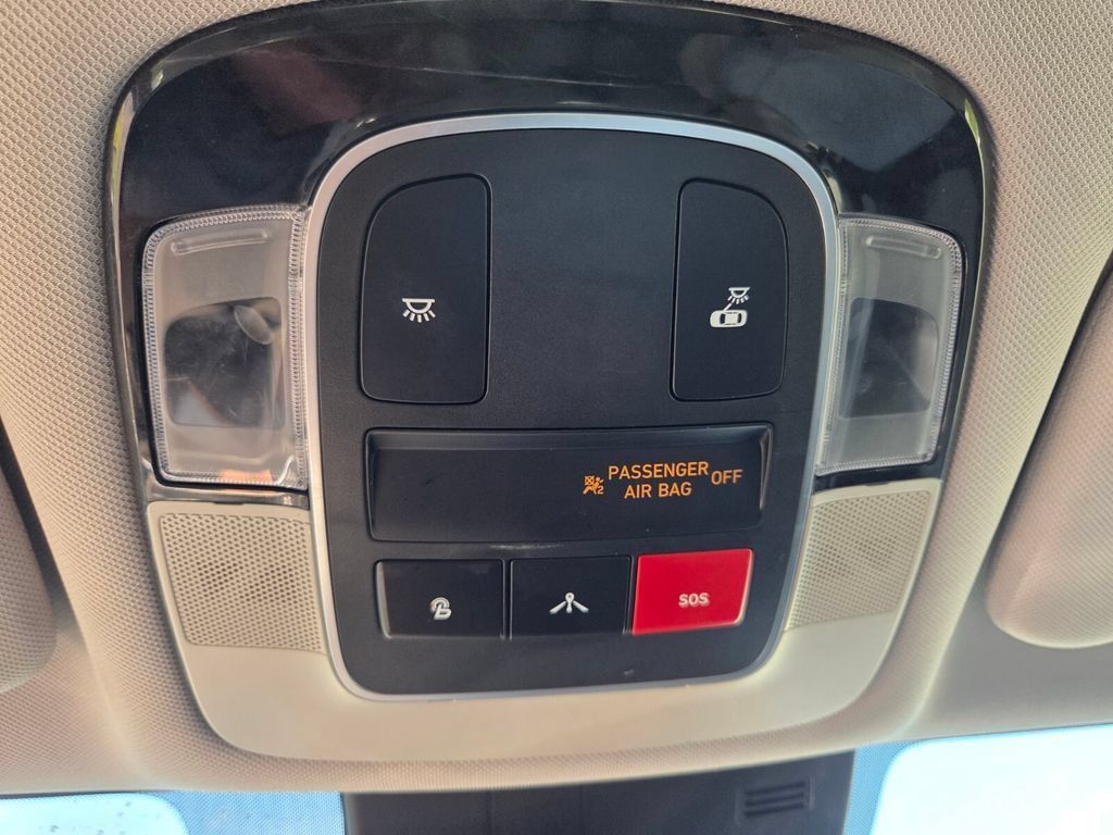 Used 2022 Hyundai Sonata Limited FWD image 20