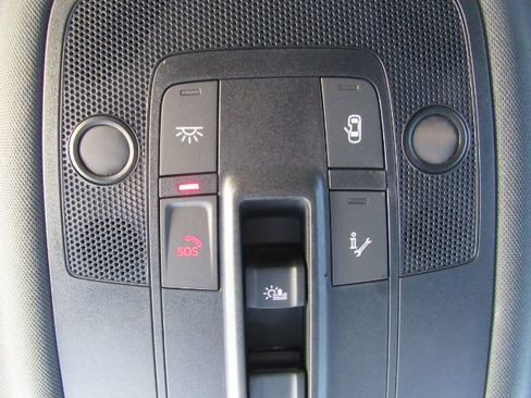 Used 2024 Audi Q3 2.0T Premium w/ Convenience Package image 55