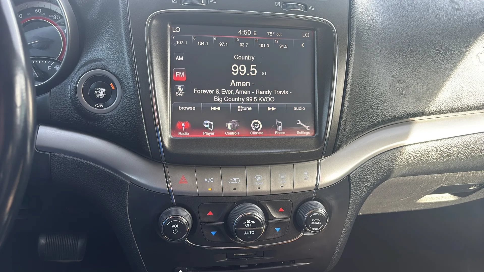 Used 2020 Dodge Journey Crossroad FWD image 18