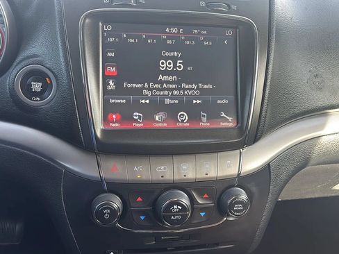 Used 2020 Dodge Journey Crossroad FWD image 18