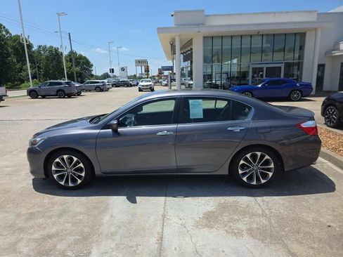 Used 2014 Honda Accord Sport image 2