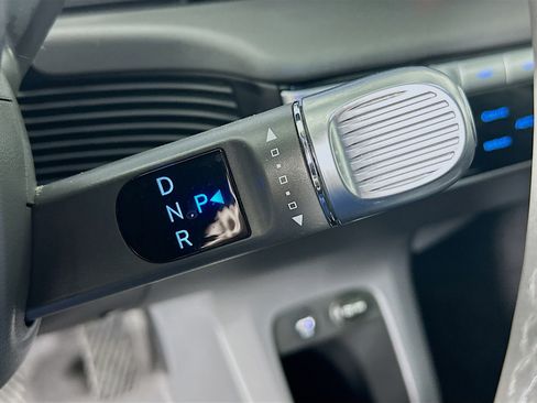 Used 2024 Hyundai Ioniq 5 SEL image 25