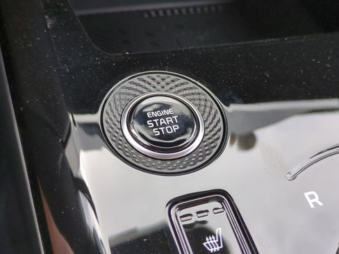 New 2025 Kia Niro EX w/ EX Cold Weather Package image 27