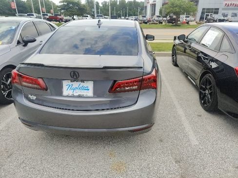 Used 2017 Acura TLX V6 w/ Technology Package FWD image 22