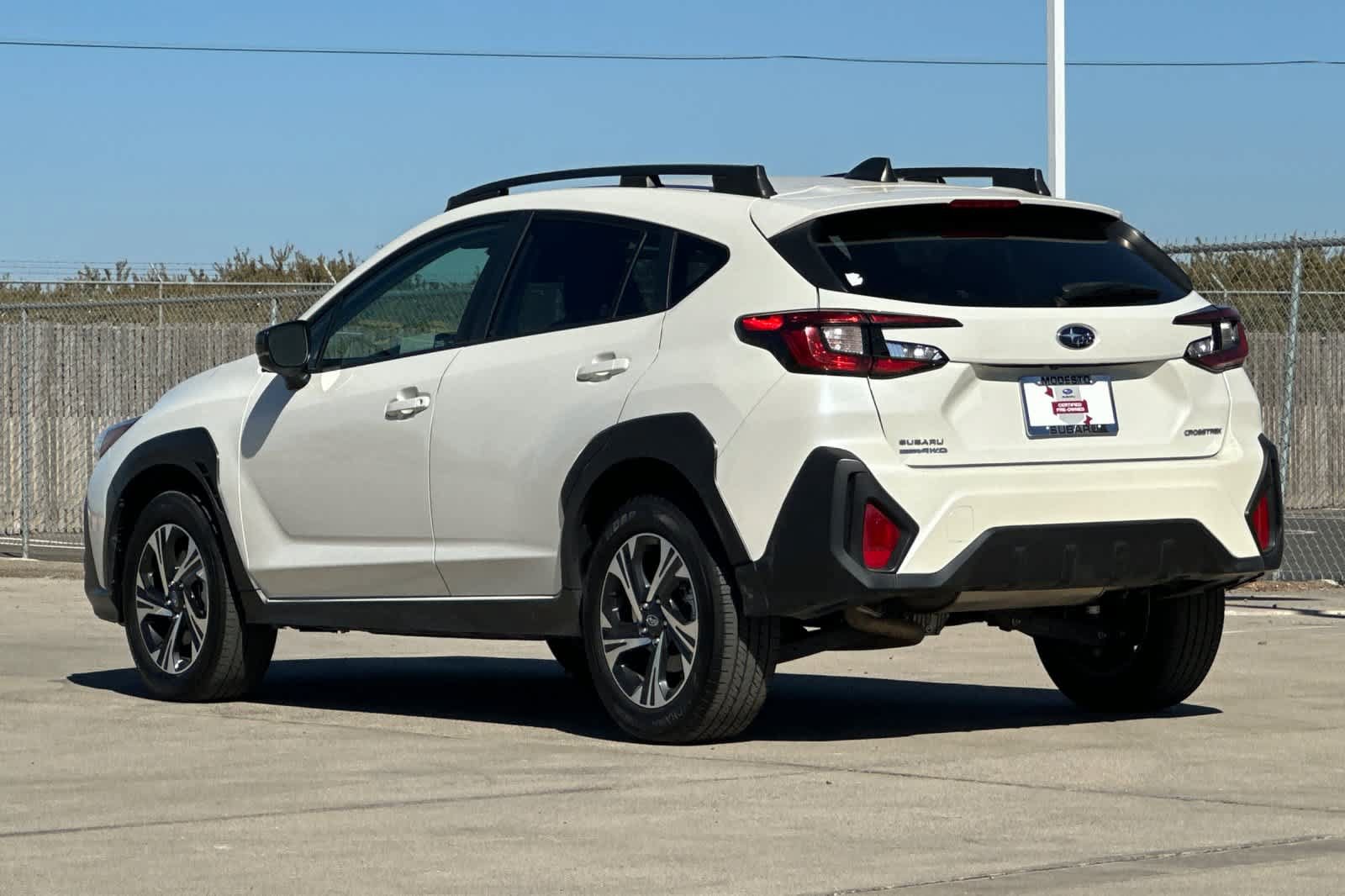 Used 2024 Subaru Crosstrek 2.0i Premium AWD/4WD image 5