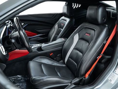 Used 2021 Chevrolet Camaro SS w/ Redline Edition image 17