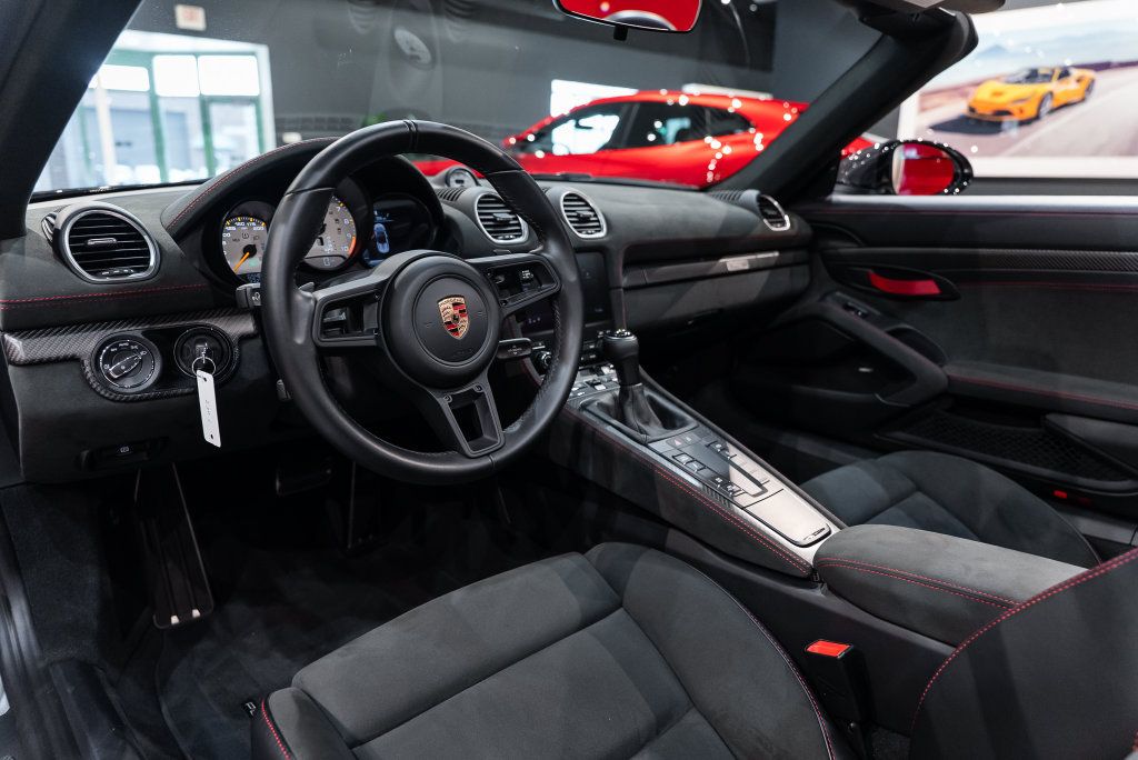 Used 2025 Porsche 718 Boxster Spyder RS RWD image 28