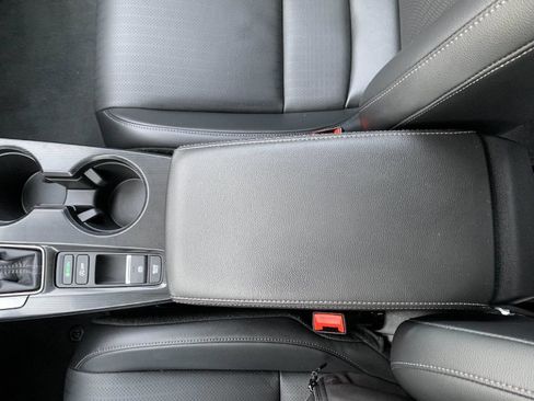 Certified 2024 Honda Civic EX-L image 28