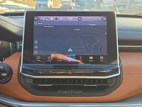 Used 2022 Jeep Compass Limited w/ Elite Group image 23