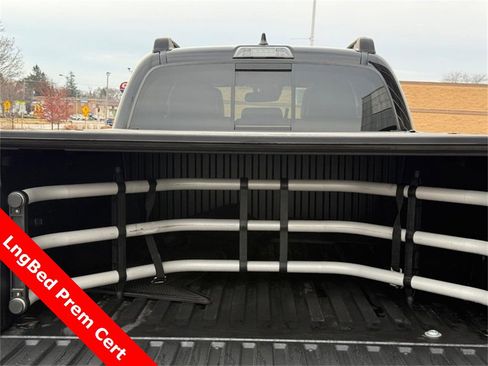 Used 2023 Toyota Tacoma TRD Off-Road image 9