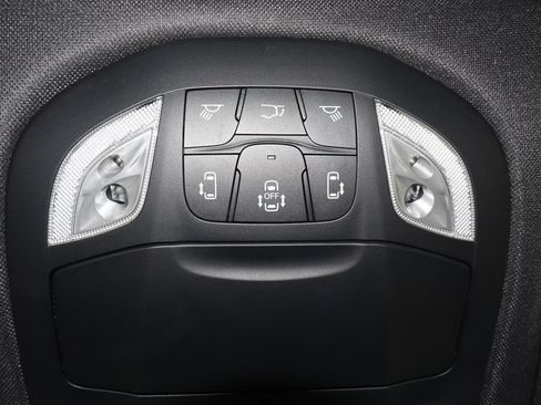 New 2026 Chrysler Pacifica Select image 33