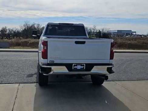 New 2026 Chevrolet Silverado 3500 W/T AWD/4WD image 7