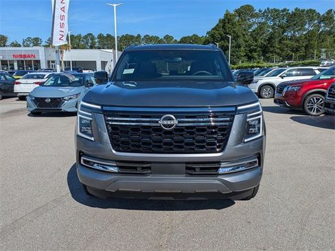 New 2025 Nissan Armada SL w/ Captain's Chari Seat Package image 8