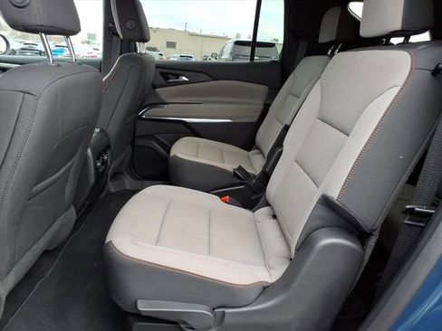 New 2025 Chevrolet Traverse LT w/ LPO, Floor Liner Package image 10