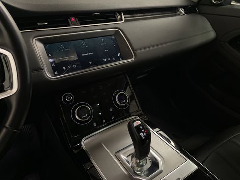 Used 2022 Land Rover Range Rover Evoque S image 11