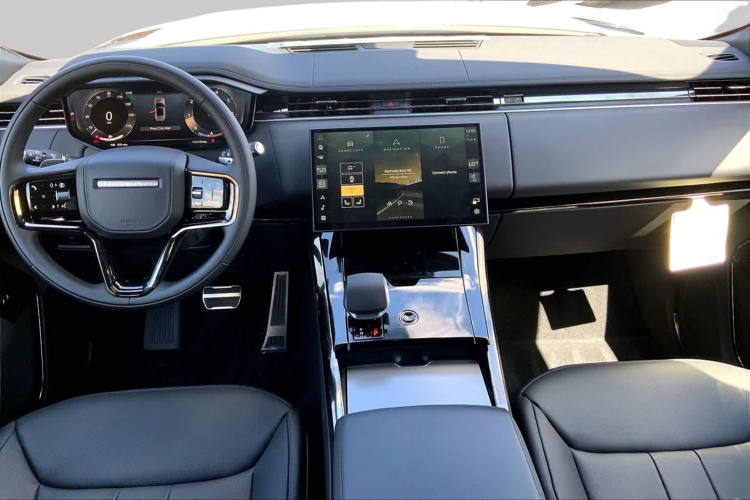 New 2027 Land Rover Range Rover Sport Dynamic SE AWD/4WD image 5