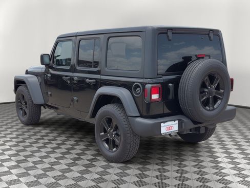 Used 2023 Jeep Wrangler Unlimited Sport AWD/4WD image 3