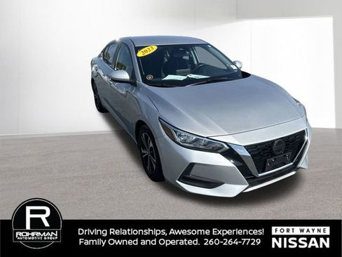 Used 2023 Nissan Sentra SV image 3