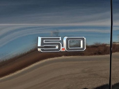 Used 2024 Ford Mustang GT Premium image 32