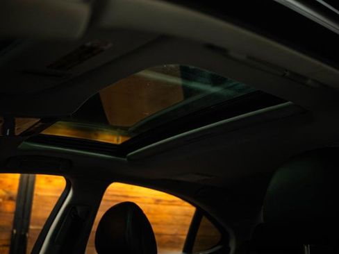 Used 2012 Lexus LS 460 AWD image 24