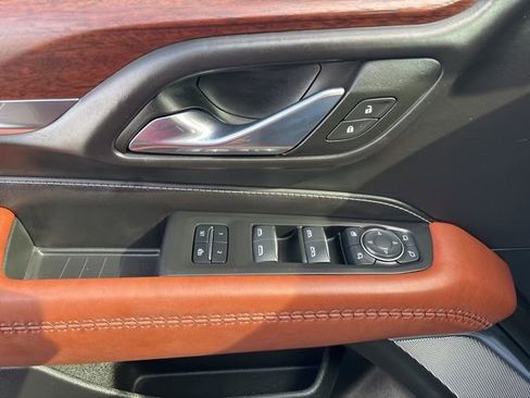 Used 2024 GMC Yukon Denali Ultimate image 14