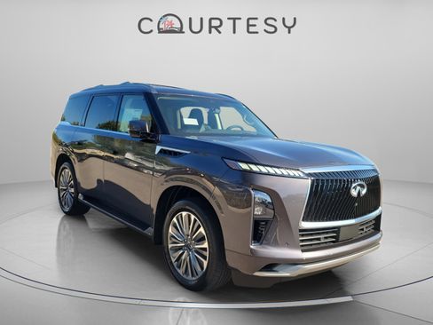 New 2026 INFINITI QX80 Luxe w/ Exterior Package image 5