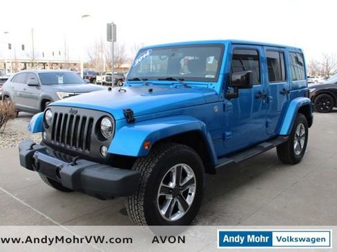 Used 2014 Jeep Wrangler Unlimited Sahara image 3
