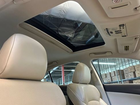 Used 2010 Lexus IS 250 RWD image 16