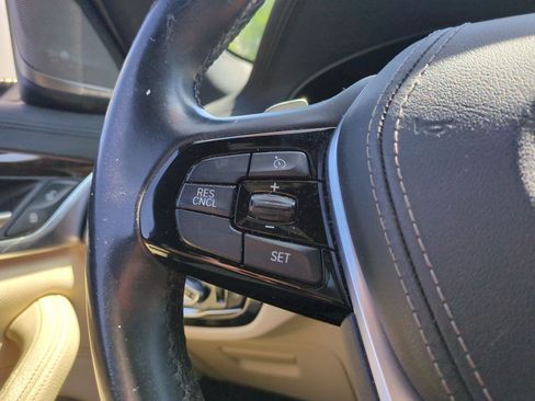 Used 2018 BMW 530i image 18