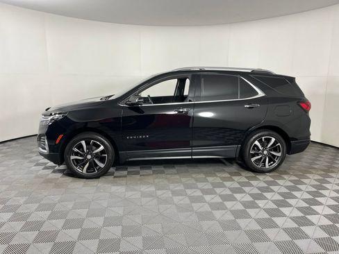 Certified 2023 Chevrolet Equinox Premier AWD/4WD image 2