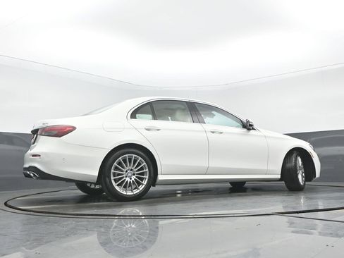 Used 2022 Mercedes-Benz E 350 4MATIC Sedan image 30