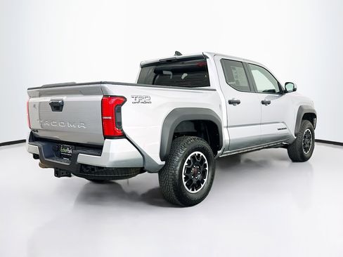 Used 2025 Toyota Tacoma TRD Off-Road image 9