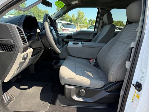 Used 2019 Ford F150 XLT w/ Trailer Tow Package RWD image 15