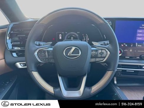 Used 2023 Lexus RX 350h w/ Accessory Package (2T) AWD/4WD image 19