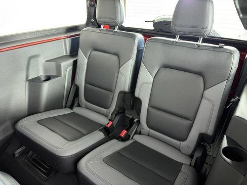 Used 2024 Ford Bronco Big Bend AWD/4WD image 12