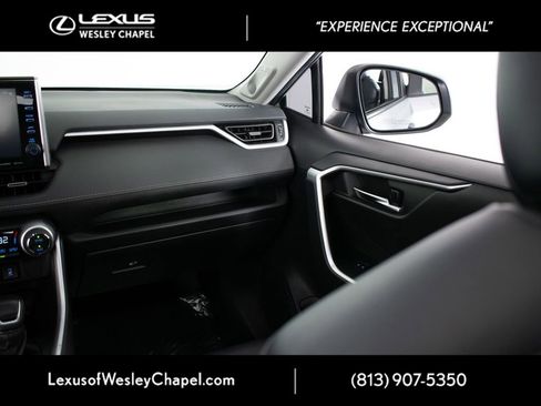 Used 2022 Toyota RAV4 XLE Premium AWD/4WD image 26